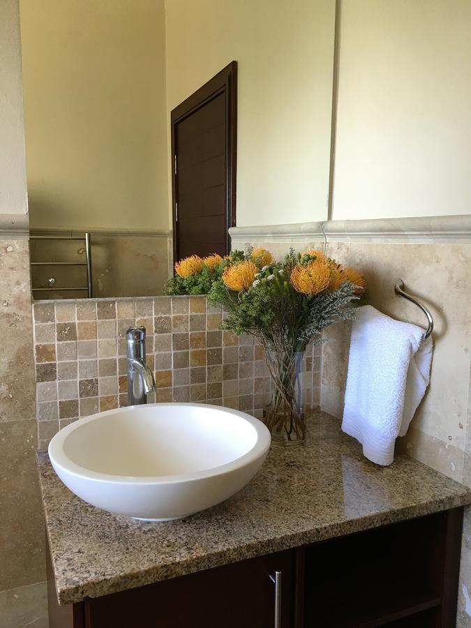 Marine 5 Boutique Hotel Gansbaai Εξωτερικό φωτογραφία
